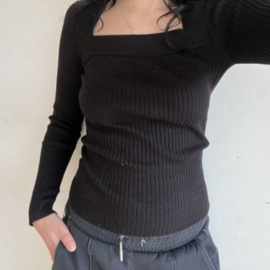 square neck top