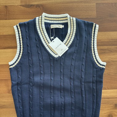 Old Money Pullunder Blau