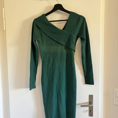 Robe longue à manches longues vertes