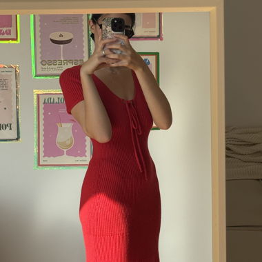 Rotes Kleid