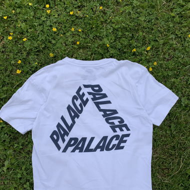Palace T-Shirt White Tri-Ferg Logo Rare!