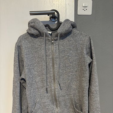 Kaputzenpullover