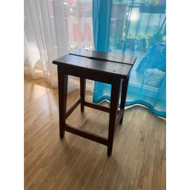 Sgabello in legno vintage