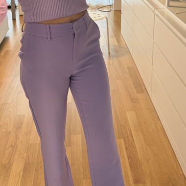 Lila Stoffhose von Y.A.S