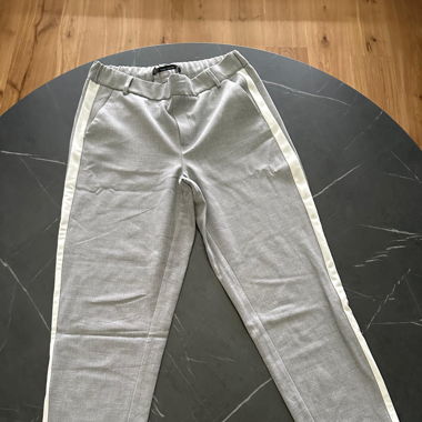 Hose (Zara) 