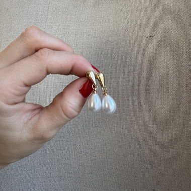 Clous d'oreilles en perle
