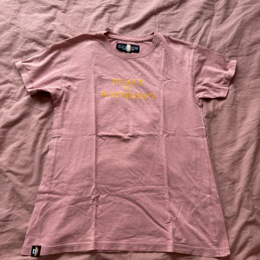 DGSHP limited peace n' rainbows shirt