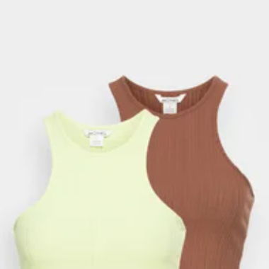 Top T-Shirt Set
