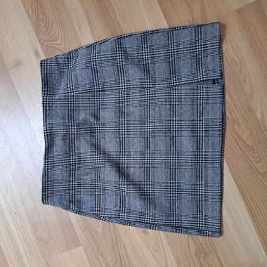 Kurzer Karorock von Stradivarius