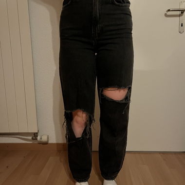 Schwarze High-Waist Mom Jeans 