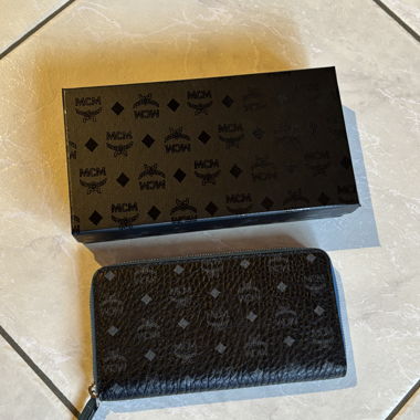 Portefeuille MCM zippé