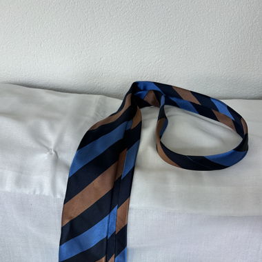 Tommy Hilfiger tie