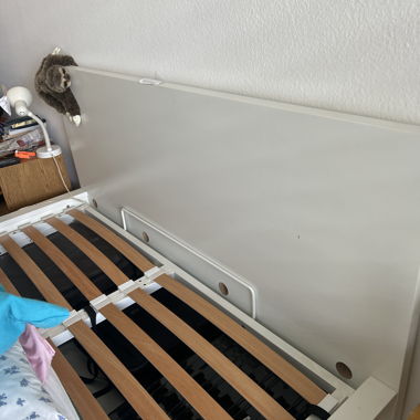Letto Ikea con contenitore e rete