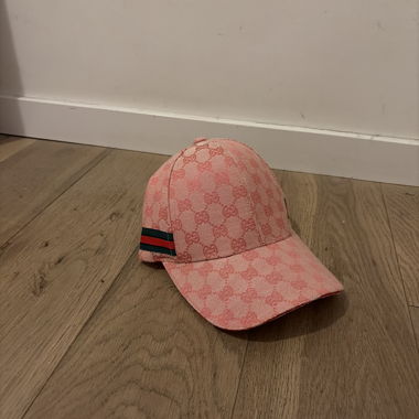 Gucci-Rosa Cap