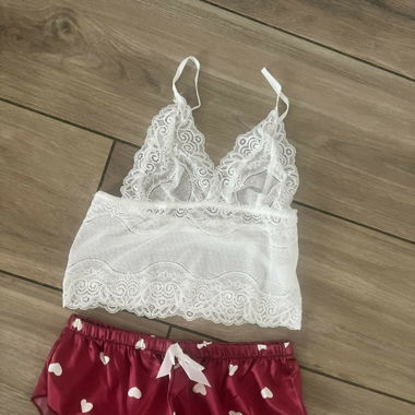 Top et short jamais portés taille S