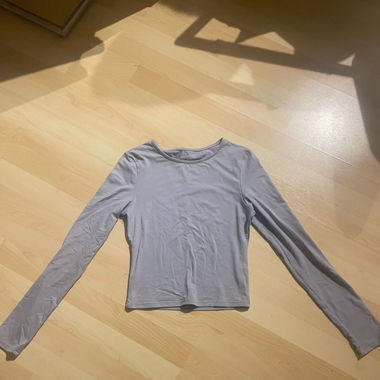Long sleeve
