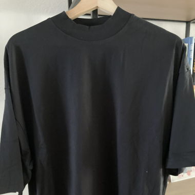 COS oversized black t-shirt