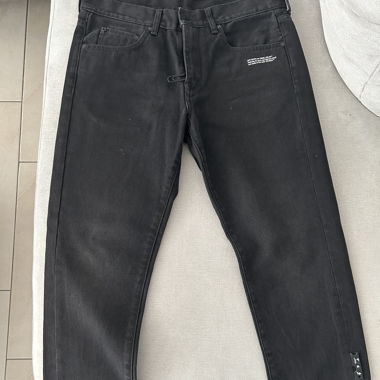 Off-White „Denim Program“ Jeans