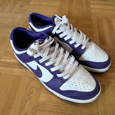 Nike Dunk Low lila taille 45
