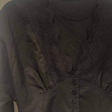 Witchy black blouse with lace and buttons