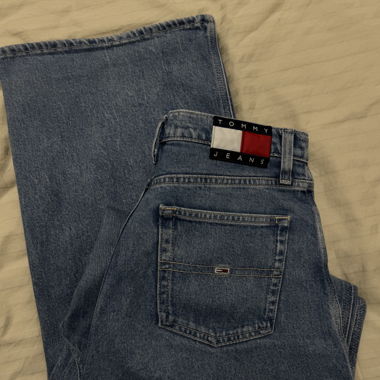 Tommy Jeans Claire High Wide Jeans