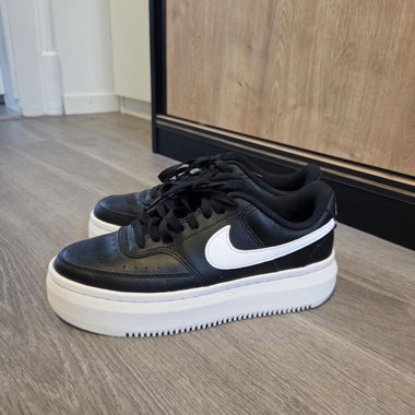 Nike Court Vision Alta Trainers