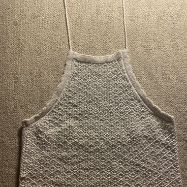 Crop top with tie band