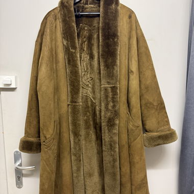 Manteau en peau retournée