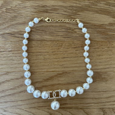 Collier ras du cou perles