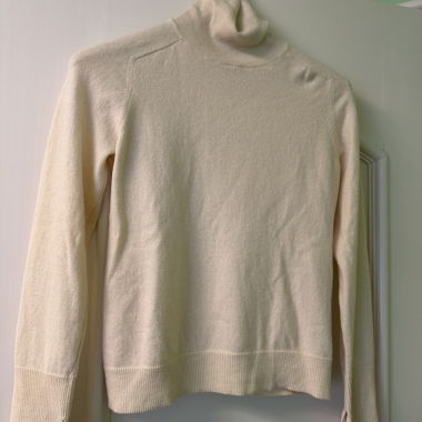 Dutti - Maglione beige a collo alto