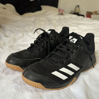 Adidas Turnschuhe 
