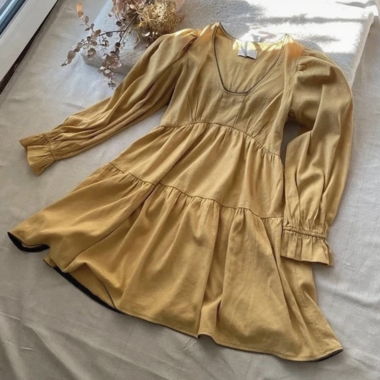 Robe jaune East