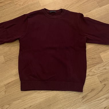 Pull bordeaux de Brandy Melville