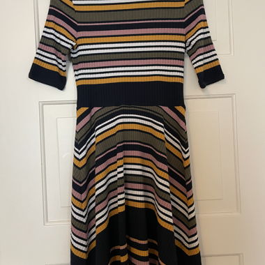 Gestreiftes EDC Kleid