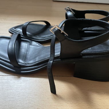 Sandales noires Vagabond