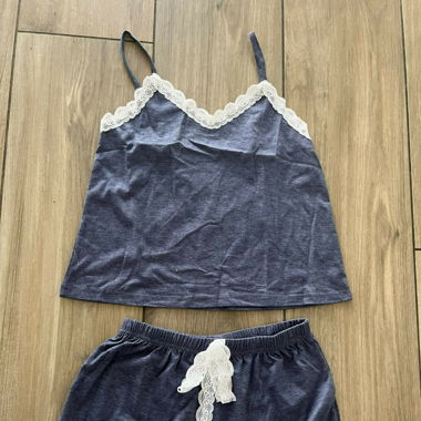 Top und Shorts ungetragen Grösse S