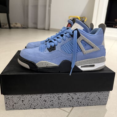 Jordan 4 Retro University Blue 6Y