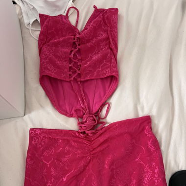 Ensemble rose 