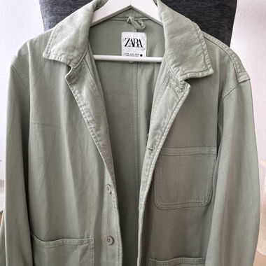 Leichte Jacke von Zara
