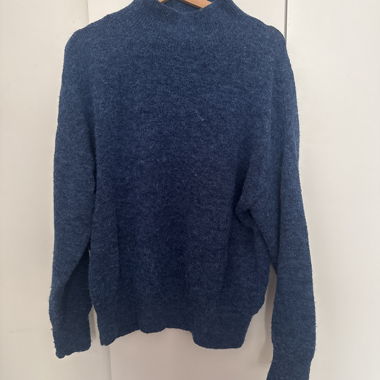 Pull en maille bleu