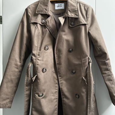 Trenchcoat Vero Moda marrone