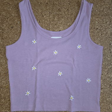 Top court violet Even&Odd avec fleurs