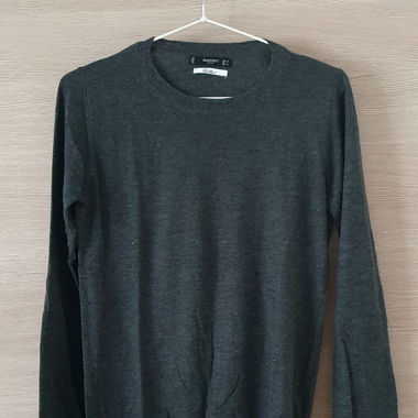 Long Sleeve Shirt with Rhinestones