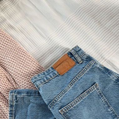 Zara - Straight Jeans