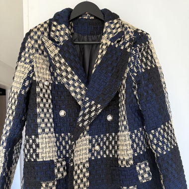 Neuer Blazer