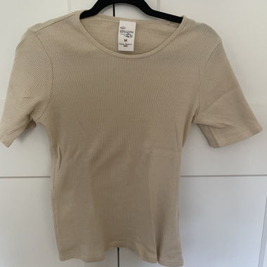T-shirt sostenibile