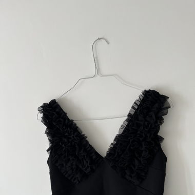 Black ruffle Top