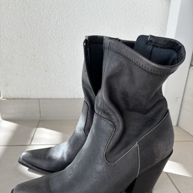 Bottine stradivarius noir 