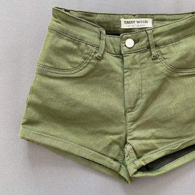 Grüne Hotpants