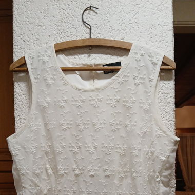 Top blanc dentelle avec doublure 